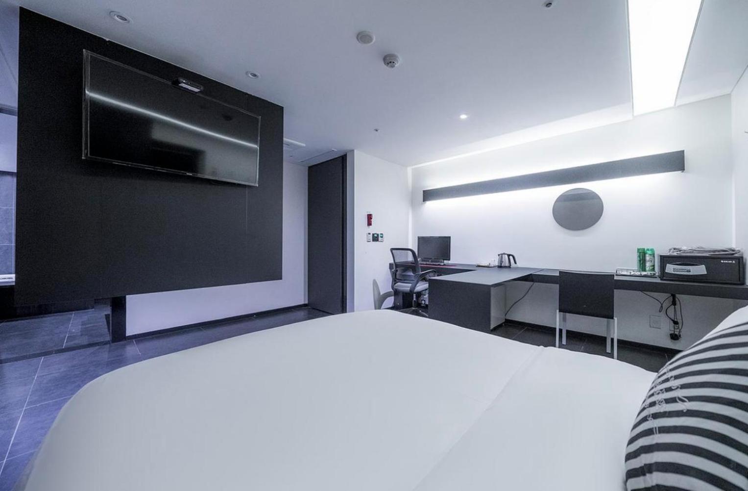 Adlige Hotel 首爾 外观 照片